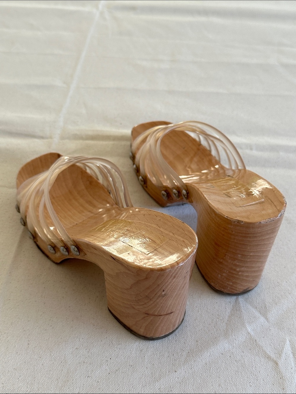 Vintage Clear Strappy Wood Block Heel Sandals - Picture 5 of 11